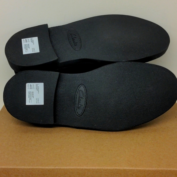 Clarks Chukka Boot Buscachre 2 - Picture 7 of 8